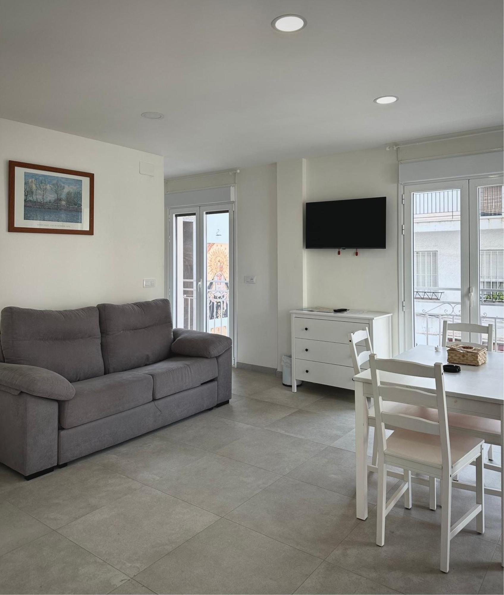 Almuñécar Apartamentos Turisticos Victoria מראה חיצוני תמונה