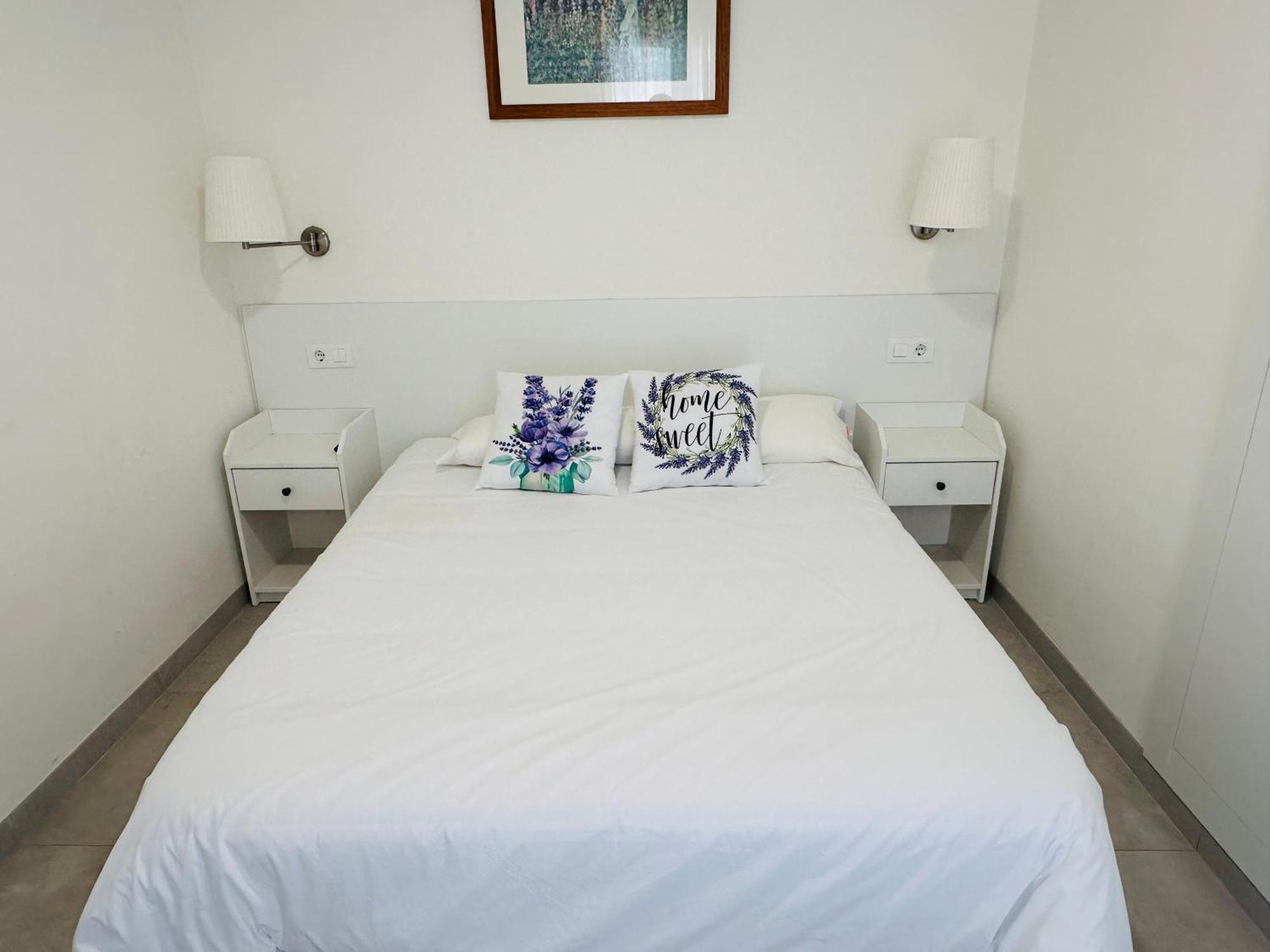 Almuñécar Apartamentos Turisticos Victoria מראה חיצוני תמונה