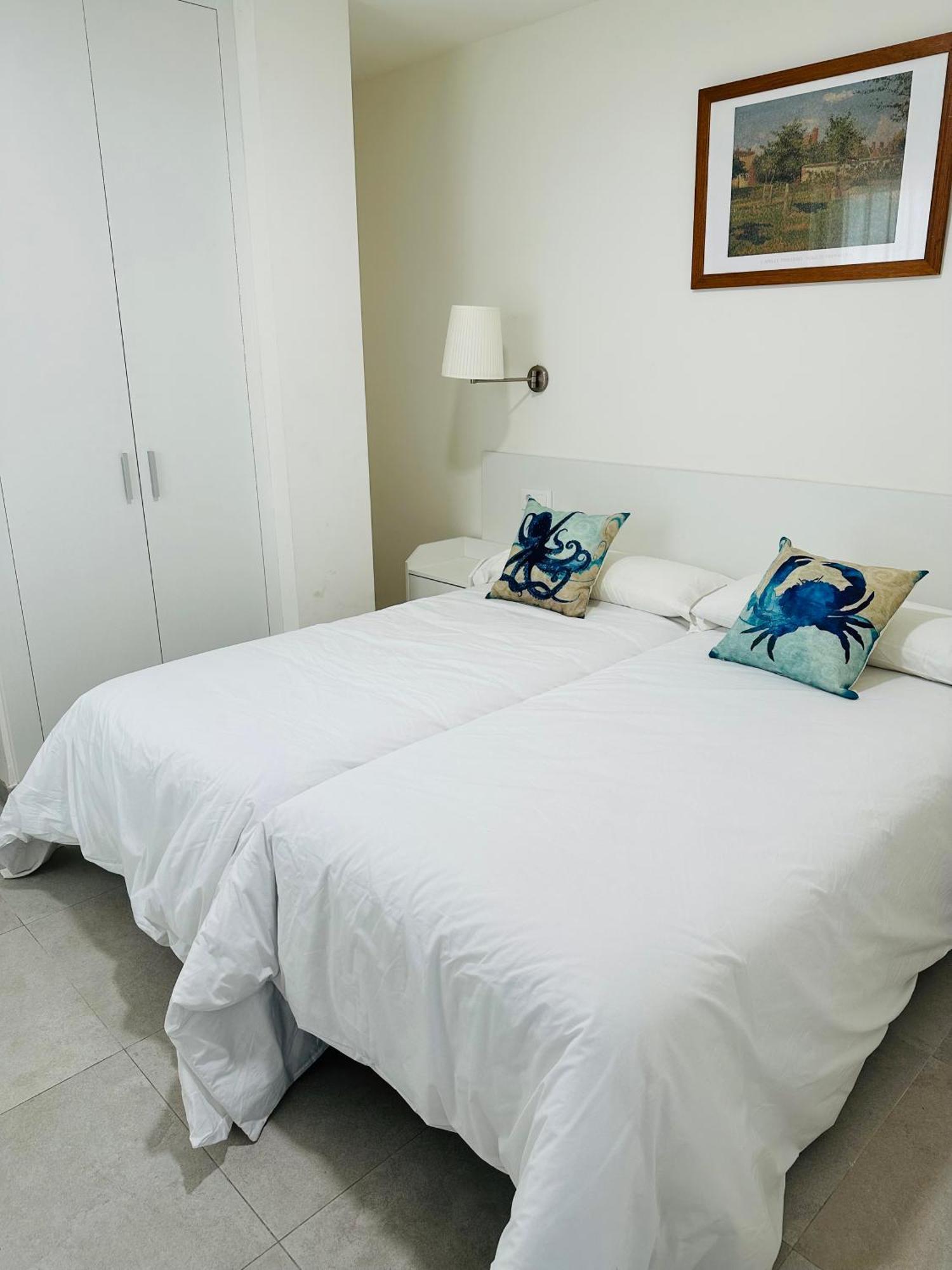 Almuñécar Apartamentos Turisticos Victoria מראה חיצוני תמונה
